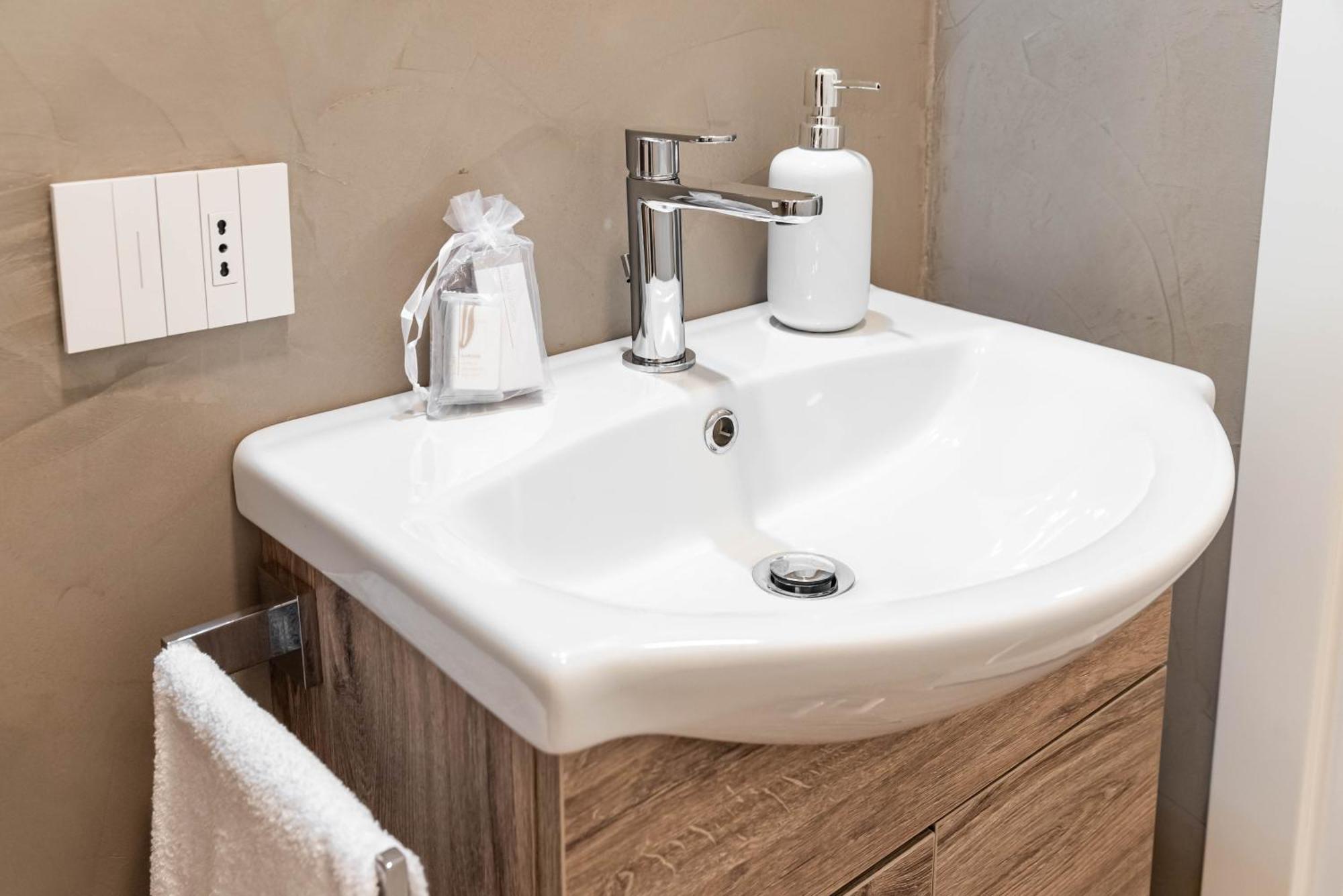 We Home - Romeo&Giulietta Luxury Retreat Verona Dış mekan fotoğraf